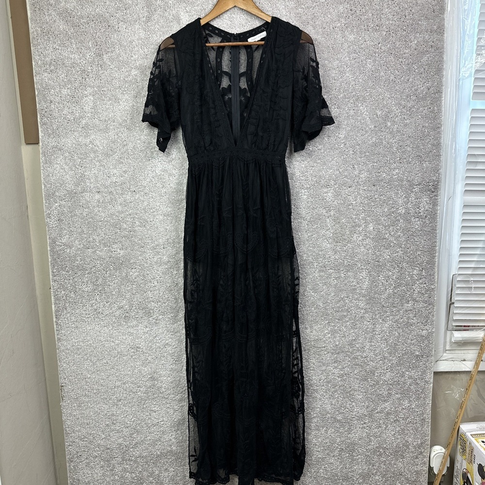 Honey Punch Women's Black Lace Romper Maxi Dress Size Small ID5009C‎ V Neck